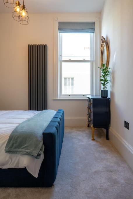 Stylish Beachfront Apartment, Sweeping Ocean Views And Luxury Touches Herne Bay Buitenkant foto