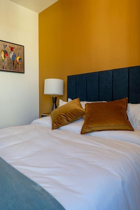 Stylish Beachfront Apartment, Sweeping Ocean Views And Luxury Touches Herne Bay Buitenkant foto